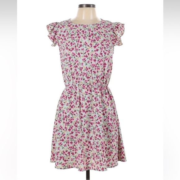 Socialite Floral Dress from Nordstrom - Picture 1 of 3